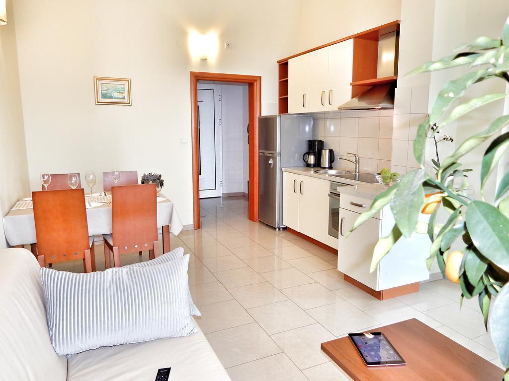 Apartments Kovacic Malinska Kültér fotó